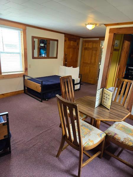 Mount Jefferson View Motel Randolph Buitenkant foto