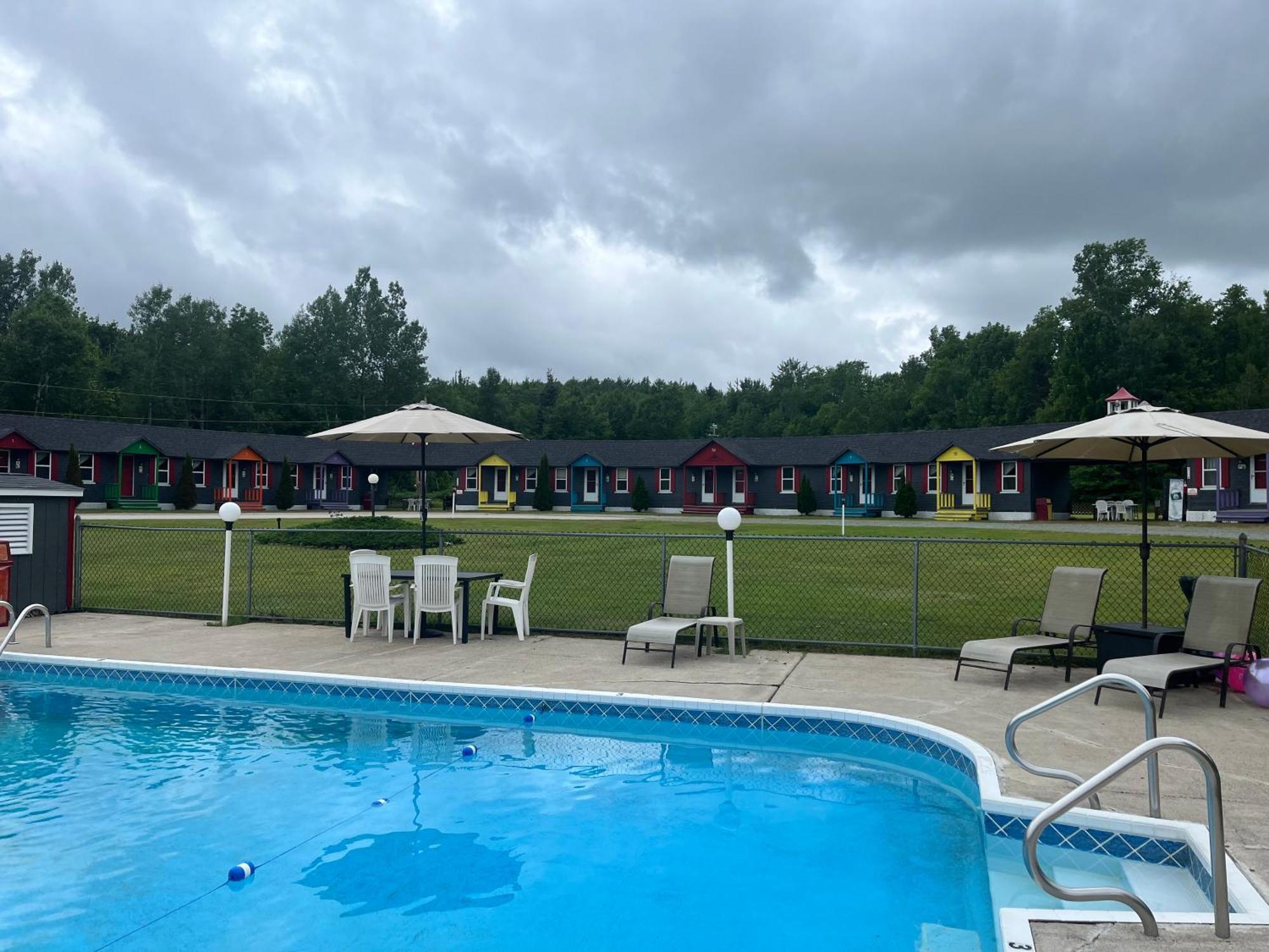 Mount Jefferson View Motel Randolph Buitenkant foto
